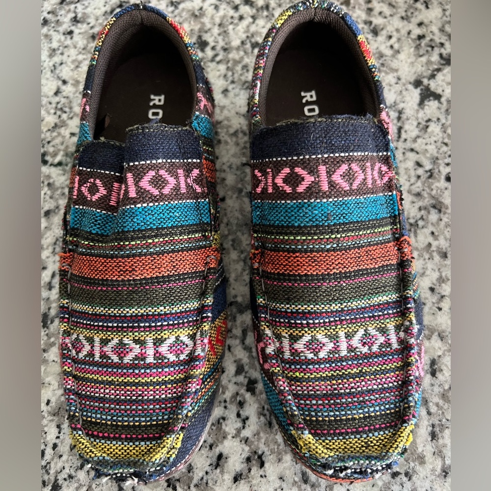 Roper Women’s 7.5 Aztec comfortable shoes.